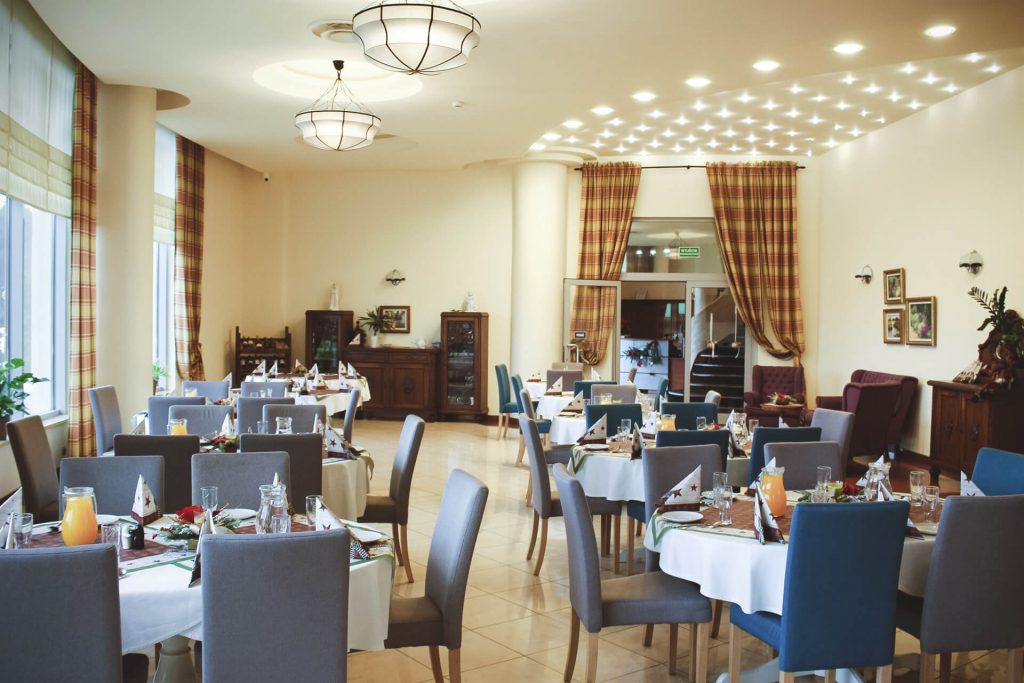Hotelowa Restauracja Sala organizacja imprez okolicznościowych Łódź